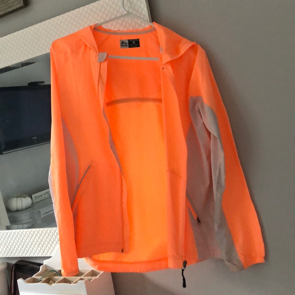 RBX Women’s Wind Breaker